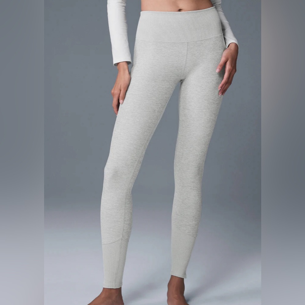 Alo Yoga High-Waist Alosoft Lounge Legging, Size S